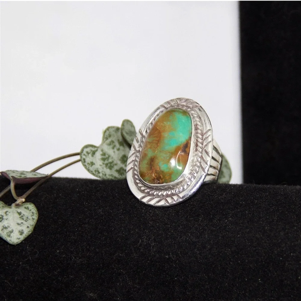 Sterling Silver Turquoise Statement Ring Size 8 Southwestern native america Ring